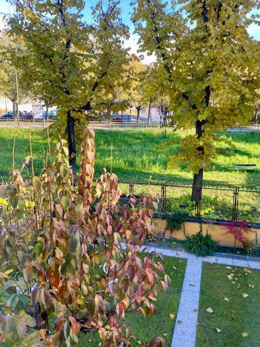 La Casetta Nel Verde In Citta Turin Bagian luar foto